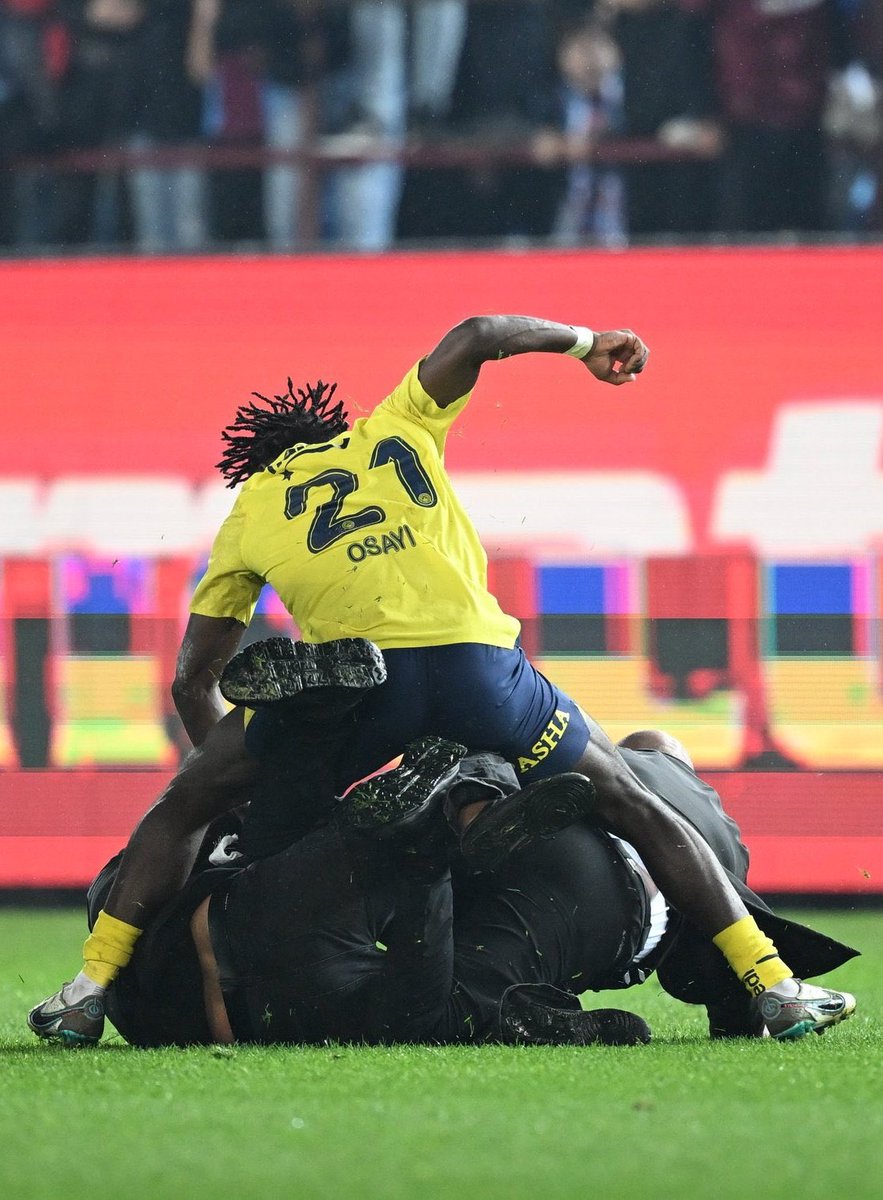 X tarihinin en büyük takipleşme etkinliğini başlatıyorum. Tüm hesapları  bu ment altında takipleşmeye davet ediyorum.

Bu adi düzene inat tüm Fenerbahçeli kaedeşlerimi takipleşmeye davet ediyorum.

1) Beni takip et
2) Gören herkes Rt , fav , ment  atsın.
3) Yorumlarda