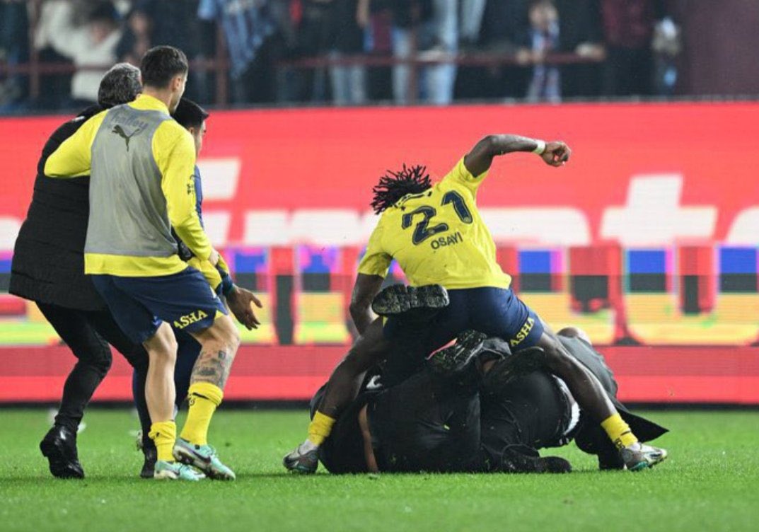 Mert Armağan tweet media