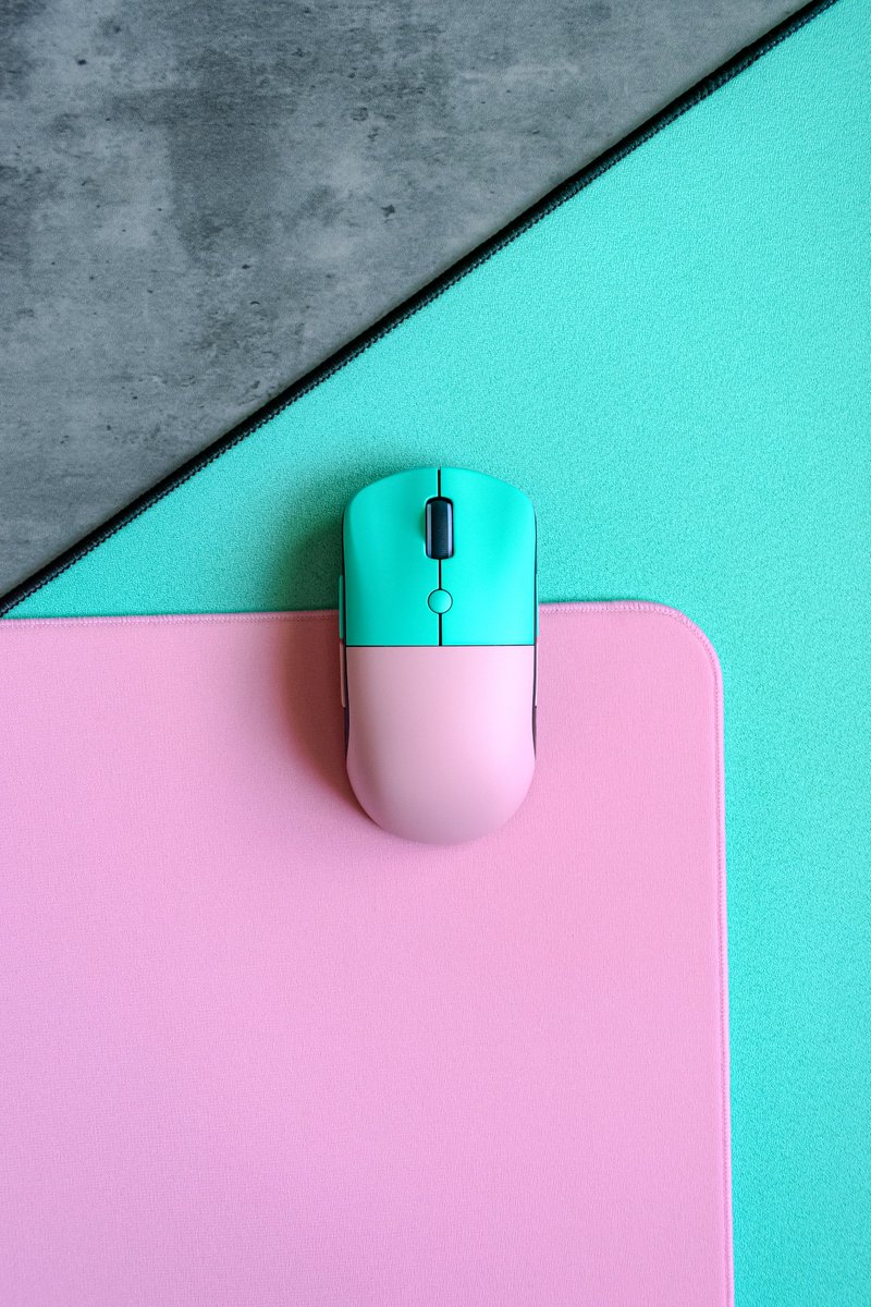 theillmeister's tweet photo. Mint or Bubblegum? What's your flavor?
@PwnageOfficial #UltraCustomAmbi #PrecisionPad
@esp_tiger #TangDao

📷#NikonD3400 #AFPNikkor18to55mm https://t.co/M3K65ajuQB