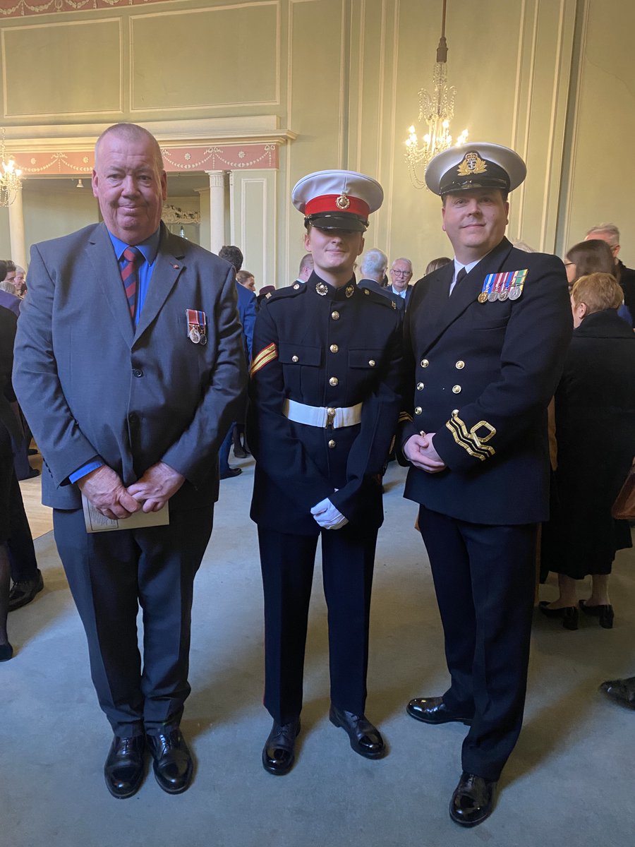 Great to see our County's Lord Lieutenants Cadets today at St Edmundsbury Cathedral @Lord_Lt_Suffolk @EastAngliaRFCA @CE_EA_RFCA @DepComdtSuffolk @SuffolkACF @CaptSeaCadets @ComdVCC @Clint__Riley @ColCadetsACF @aircadets @HQC_E_DepColCdt @SeaCadetsUK