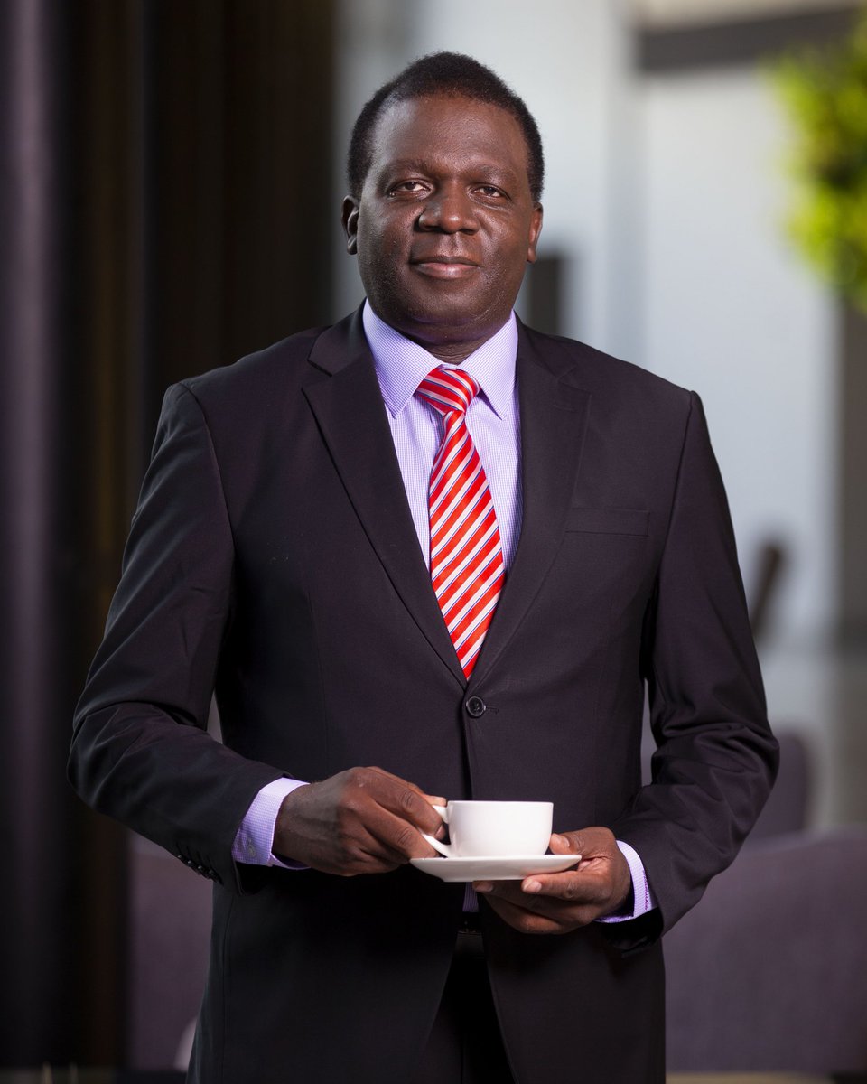 msimuko's tweet image. Experience is a hard teacher because she gives the test first, the lesson afterward.” 

(VERNON SANDERS LAW)