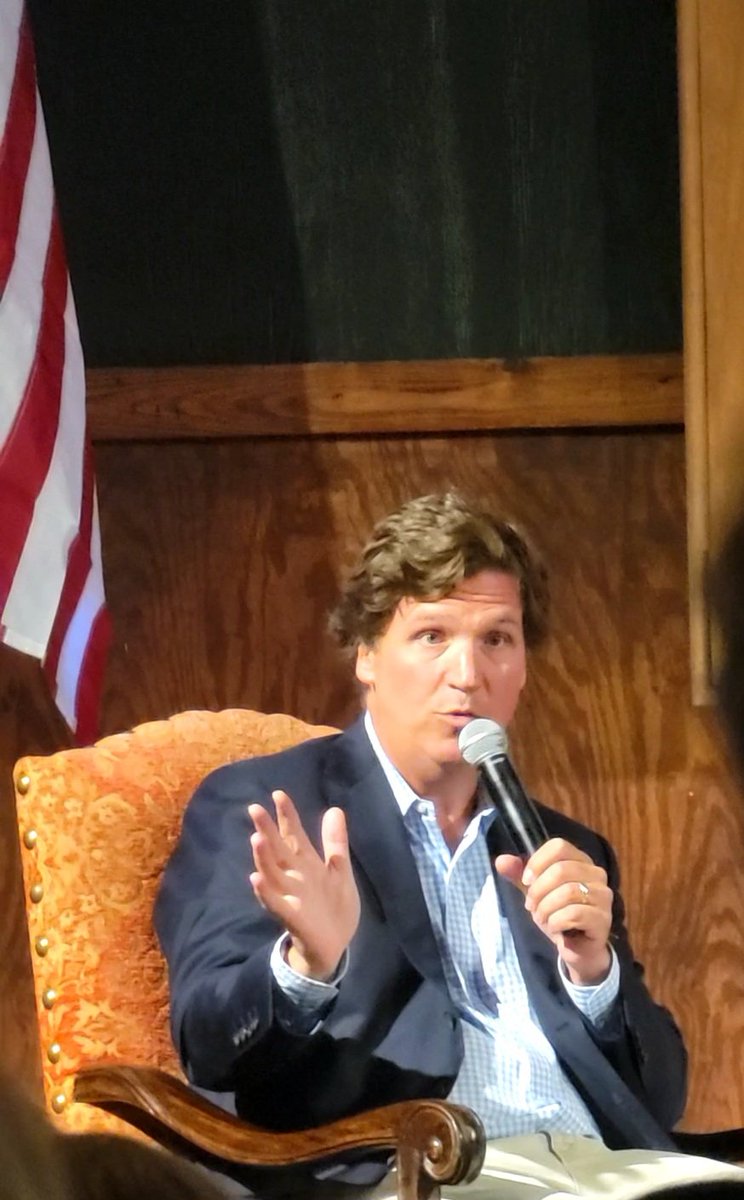 BYECAHELLOTEXAS's tweet photo. Thanks to @Bo_French_TX and @tarrantgop for giving many Patriots a once in a lifetime experience with @TuckerCarlson
#keeptarrantred https://t.co/JAcWydDuA5