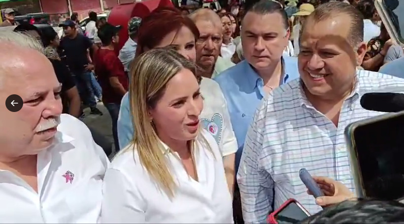 LIC. CHAZARO RDZ. tweet media