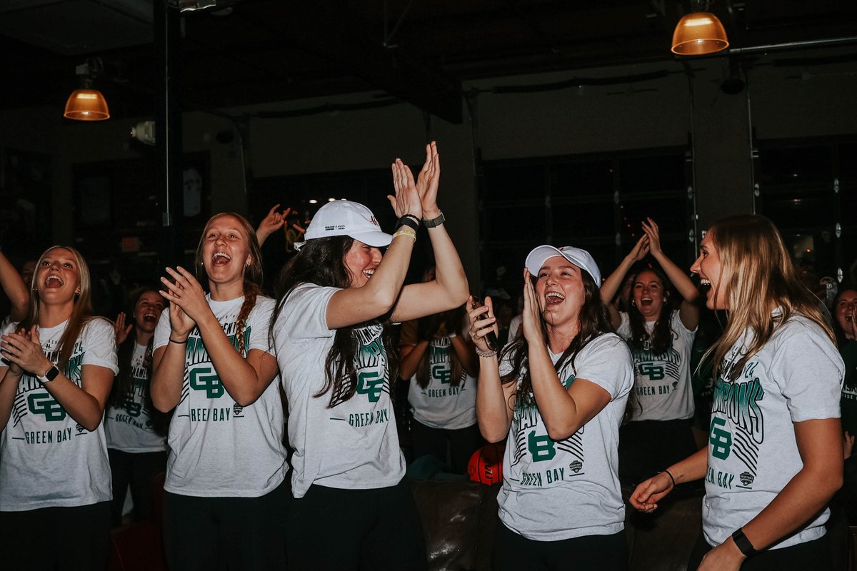 Are you ready to dance? 💃 #RiseWithUs | #MarchMadness