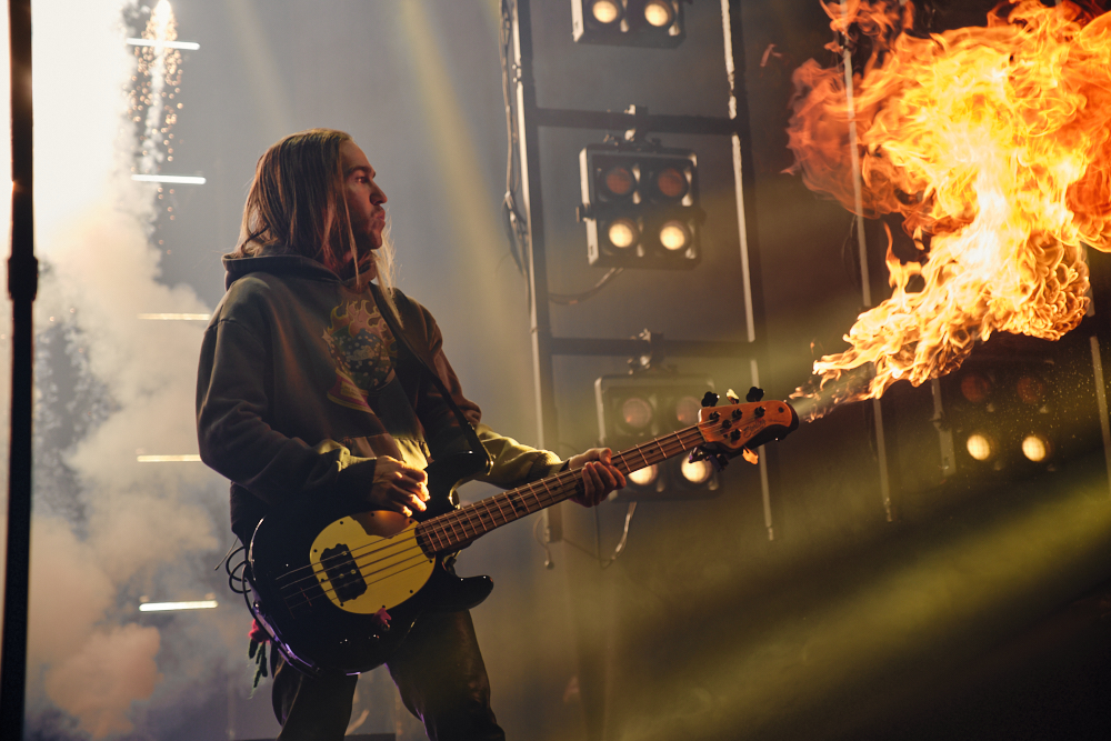atlantamusic's tweet photo. @falloutboy @BJCC Birmingham, AL 03/13/24 photos by @liveontoor https://t.co/obZlYVgWbH https://t.co/YWbwrpwHfH