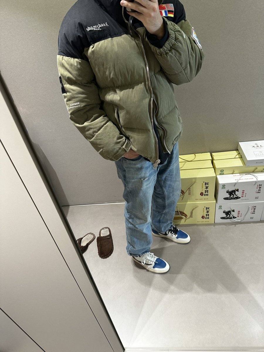 chengediao's tweet photo. 研究上穿搭了家人们 https://t.co/BC9KwvnFp9