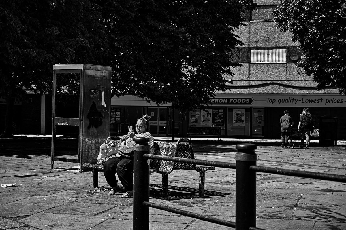 Tracey Jackson 
Newcastle Upon Tyne UK

Walker 

@TraceyJacksonHI @NewcastleCC @UKNikon #TraceyJacksonHI #streetphotography #newcastlelife #street_level_photography #streetcaptures #capturestreet #candid #portraiture #blackandwhitephotography 

Photo credit @TraceyJacksonHI