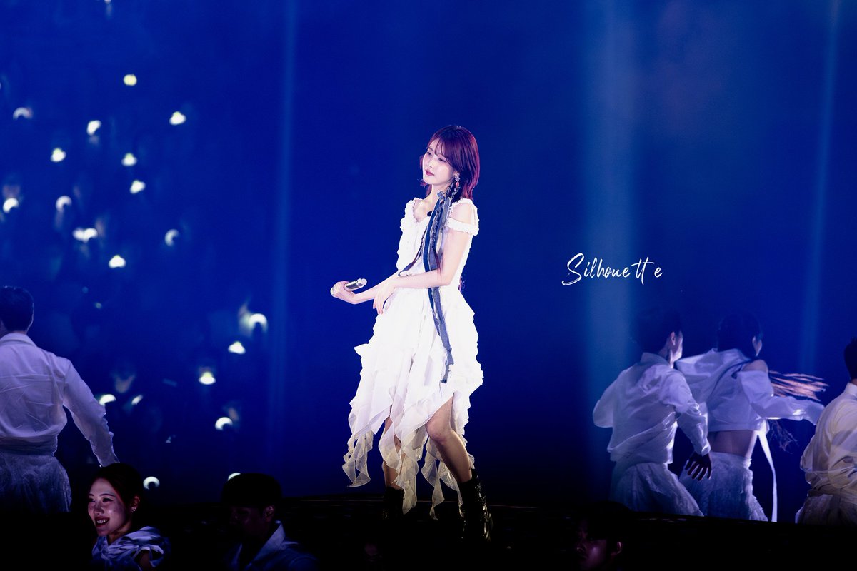 Silhouette_wall's tweet photo. 240310
#IU #아이유
IU H.E.R world tour concert in Seoul https://t.co/WEmEoUzJD8