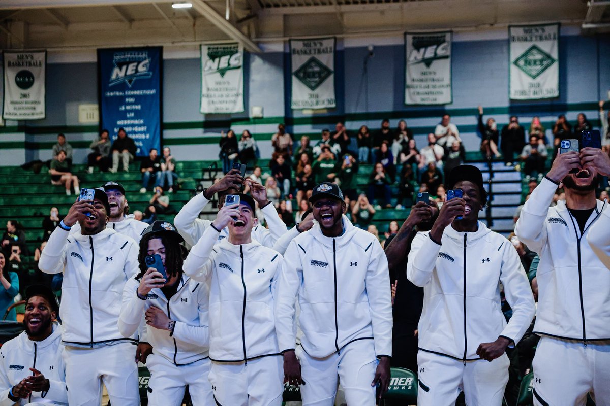 Wagner Men's Basketball tweet media