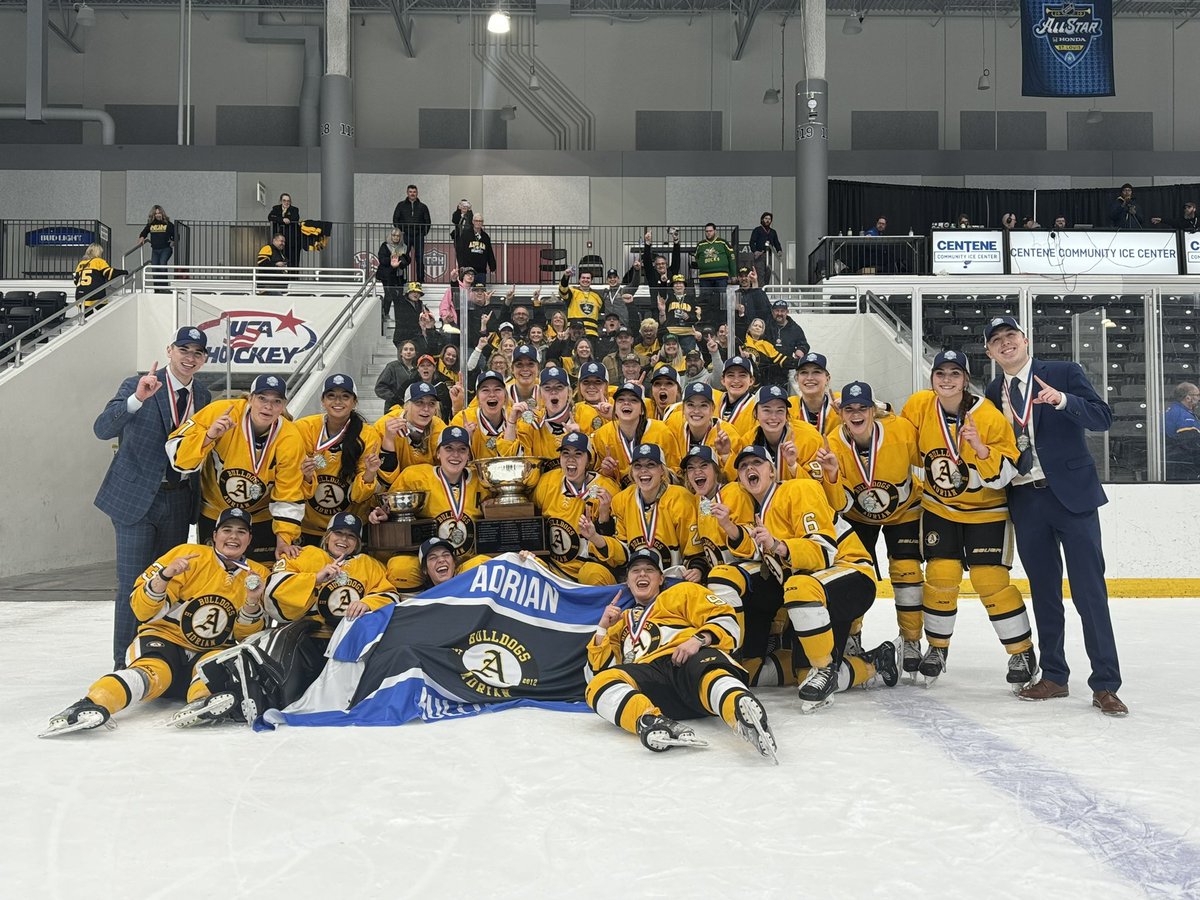 Adrian College WD1 ACHA Hockey tweet media