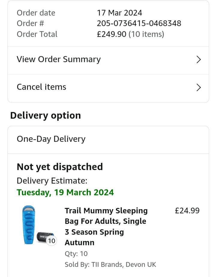 This weather is exhausting rough sleeper resources. Thank you to <a href="/JinksMarmaduke/">marmaduke jinks</a> and team for donations towards this ☆  on way to Bristol to Street Life team outreach team ♡