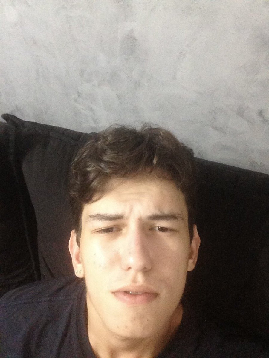 cassavetse's tweet image. restaurei meu #iphone5c