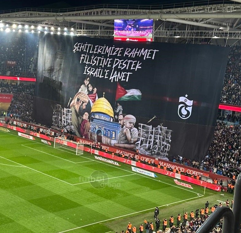 demir342734's tweet photo. Atalarımızdan böyle gördük
Hani nerde #çanakkale
#CanakkaleGecilmez
#ARAPLARI sevmiyoruz
#Trabzonspor maç açtığı miliyetçi trabzon...⁉️
👇👇👇👇 https://t.co/OX409OrBrV