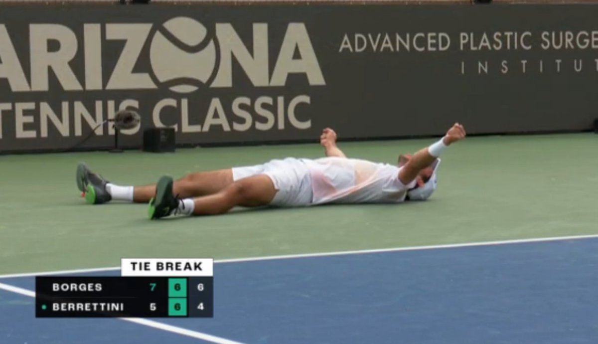 27yo Nuno Borges beats former top 10 Matteo Berrettini 7-5, 7-6(4) to win the Phoenix Challenger 175 for the 2nd consecutive year.

Incredible start of the season for the Portuguese, who will arrive Miami as top 20 in the ATP Race!