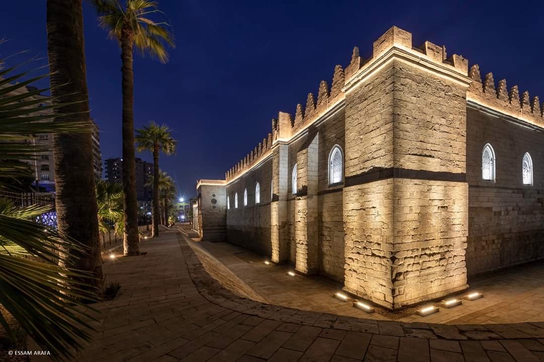 مسجد الظاهر بيبرس بعد الترميم و التجديد
Al Zahir Baybars Mosque