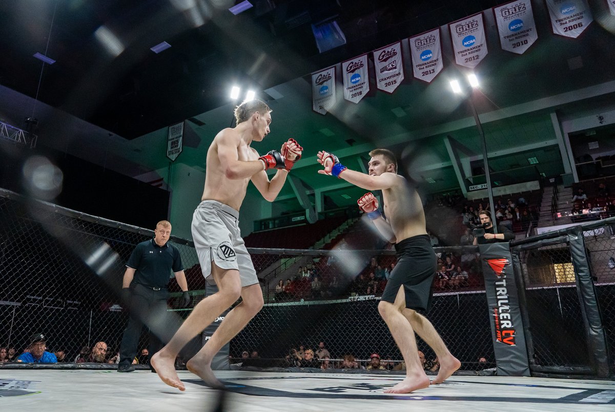 Had a blast shooting some pics last night at the Fusion Fight League (@fflmma) event in Missoula as the promotion held its first event of the year, and some local fighters put on a show 🥊 Check out the full gallery here: bit.ly/3PmfT3i