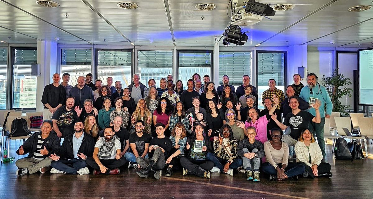 AnnFordham's tweet image. #CND67 @IDPCnet gather in #Vienna. Such a beautiful crowd! We are ready for the week ahead &amp;amp; we demand #drugpolicyreform #harmreduction #humanrights now! #endthedrugwar