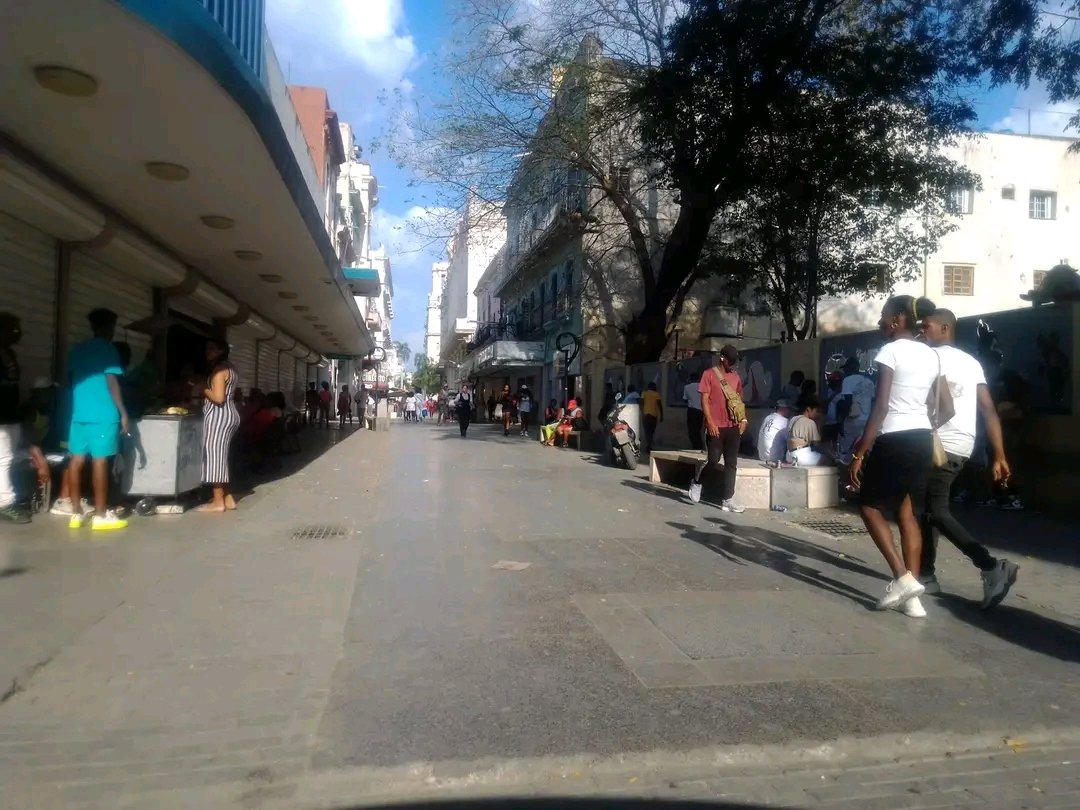 <a href="/GHNordelo5/">Gerardo Hdez. Nordelo</a> <a href="/Eduar2AE/">Eduar2AE 🇨🇺</a> Mi bulevar de San Rafael 🇨🇺🥳✊️ total paz y tranquilidad #CDRCuba #Cuba