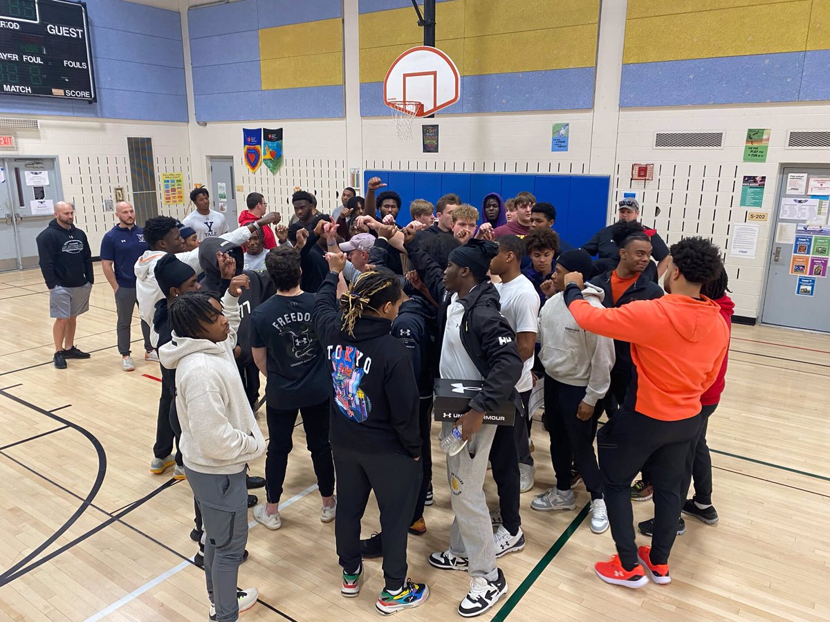 Team MD Big 33 tweet media