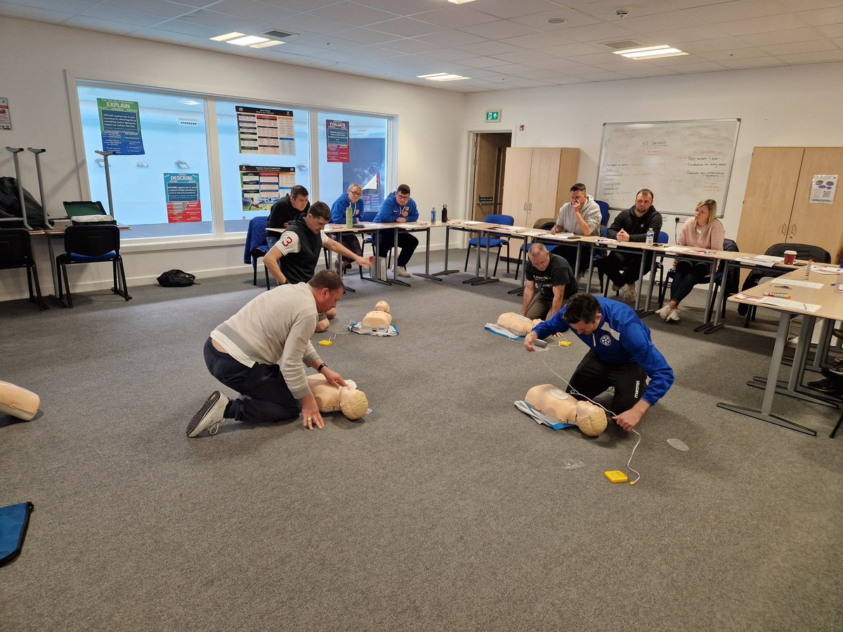 TrainingFa's tweet photo. Coaches this weekend attended our Sports Injury First Aid course.
Lots of excellent feedback received by candidates and a pleasure to teach. A huge well done to all coaches
#SportsInjury #FirstAid #Grassroots #Football #DRAB #ChildCPR #AED #Sprains #Strains #IfInDoubtSitThemOut https://t.co/xkrwqpUFMM