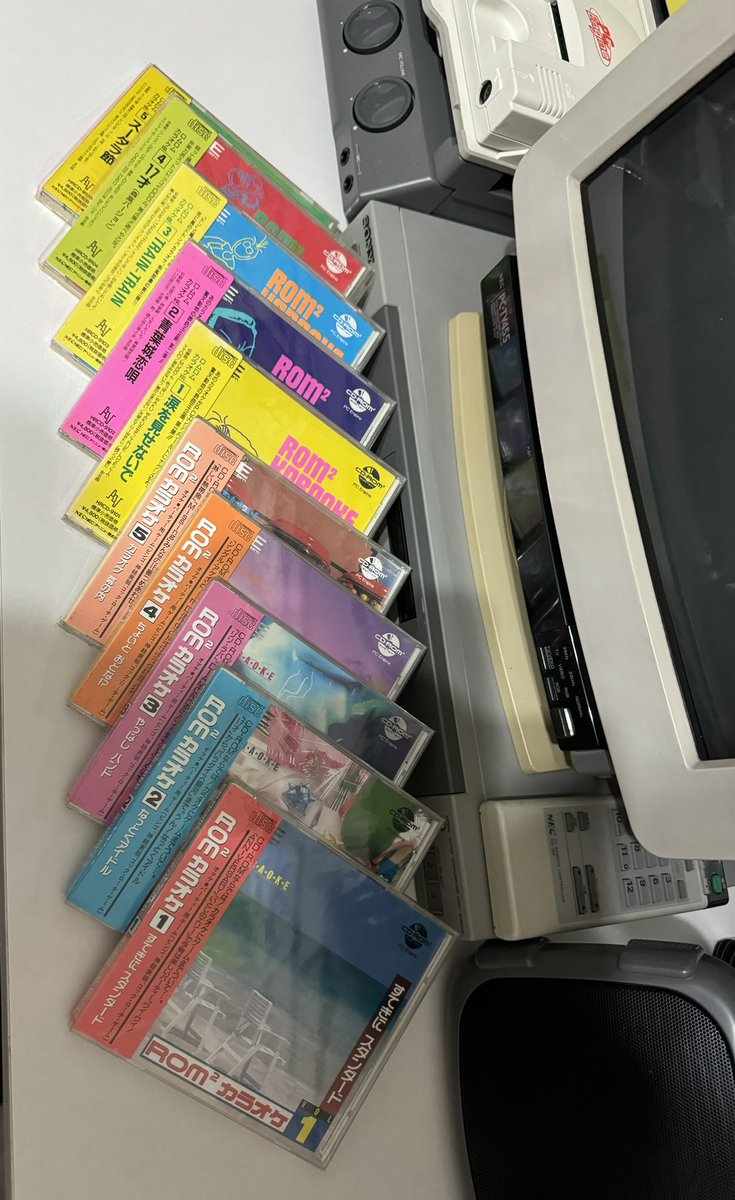 tecmo35's tweet image. PCエンジン ロムロムカラオケ10種類、ロムロムアンプ AMP-30　コンプリートセット 

#ロムロムカラオケ
