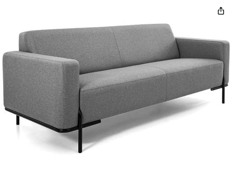arqjoaogabriel's tweet photo. Todo casal de clientes que fazem projeto conosco sempre tem um que quer sofá pra deitar e o que quer sofá de design. Eu sou time design e sou casado com time "deitar". E você? https://t.co/pRL7qUORCA
