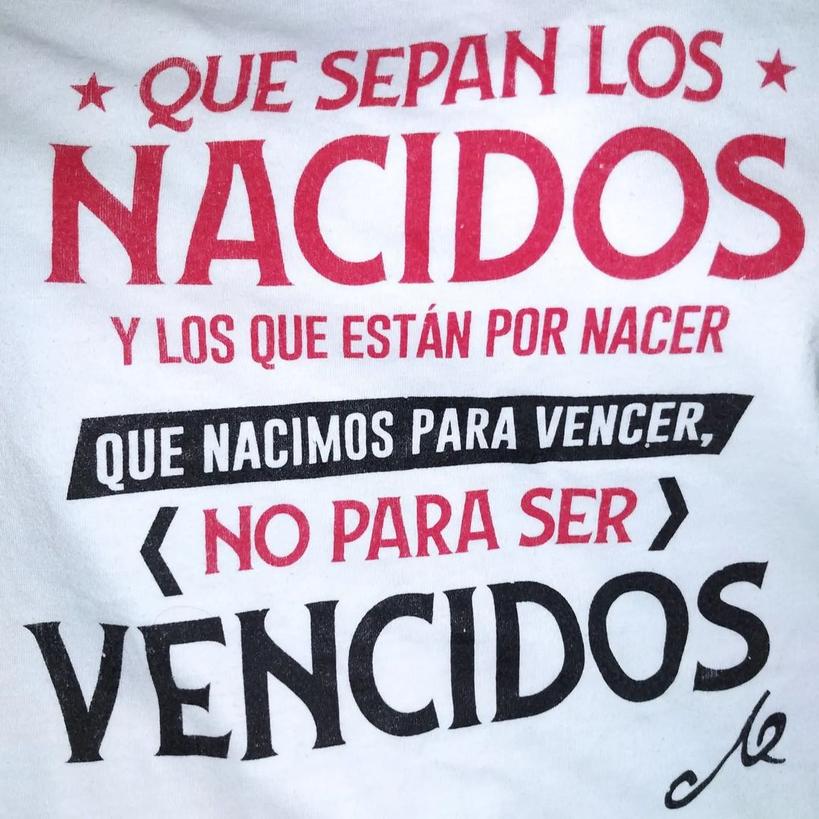 @Reylope13 @dezur @KatrinaDeCuba @MryRodrguez4 @Viltre2 @DefendiendoCuba @EVilluendasC @ElbaBallate @Giro5O @AmaliaR622 @ChuyLianet @yordanyhabana Eso es lo que pasa Rey, que no acaban de entender que nuestra #IslaRebelde no se doblega, ni se doblegara jamás a los intereses de su patronal yanqui y eso, les da salpullido porque la paz y la risa de nuestros niños son las que inundan la calles de mi #Cuba #DeZurdaTeam