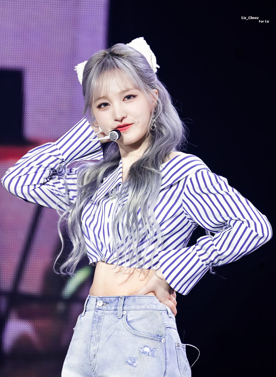 liz_cheez's tweet photo. 𝟐𝟒𝟎𝟑𝟎𝟗 팬미팅 𝗠𝗔𝗚𝗔𝗭𝗜𝗡𝗘 𝗜𝗩𝗘 𝗗𝗮𝘆𝟭 
𝗛𝗗(𝟐)🩶

#𝗜𝗩𝗘 #아이브 #𝗟𝗜𝗭 #리즈 https://t.co/fZRUF3zqfE