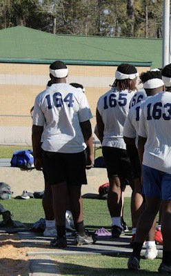 Uziah Dunbar (@uziahdunbar) on Twitter photo Thanks for having me this weekend!! <a href="/CoachesCombines/">Carolinas Coaches Combine</a>
Wingspan-80’
40 yard dash-5.3
Vert-18’5
Broad jump-85’
Pro shuttle- 5 Thanks for having me this weekend!! <a href="/CoachesCombines/">Carolinas Coaches Combine</a>
Wingspan-80’
40 yard dash-5.3
Vert-18’5
Broad jump-85’
Pro shuttle- 5