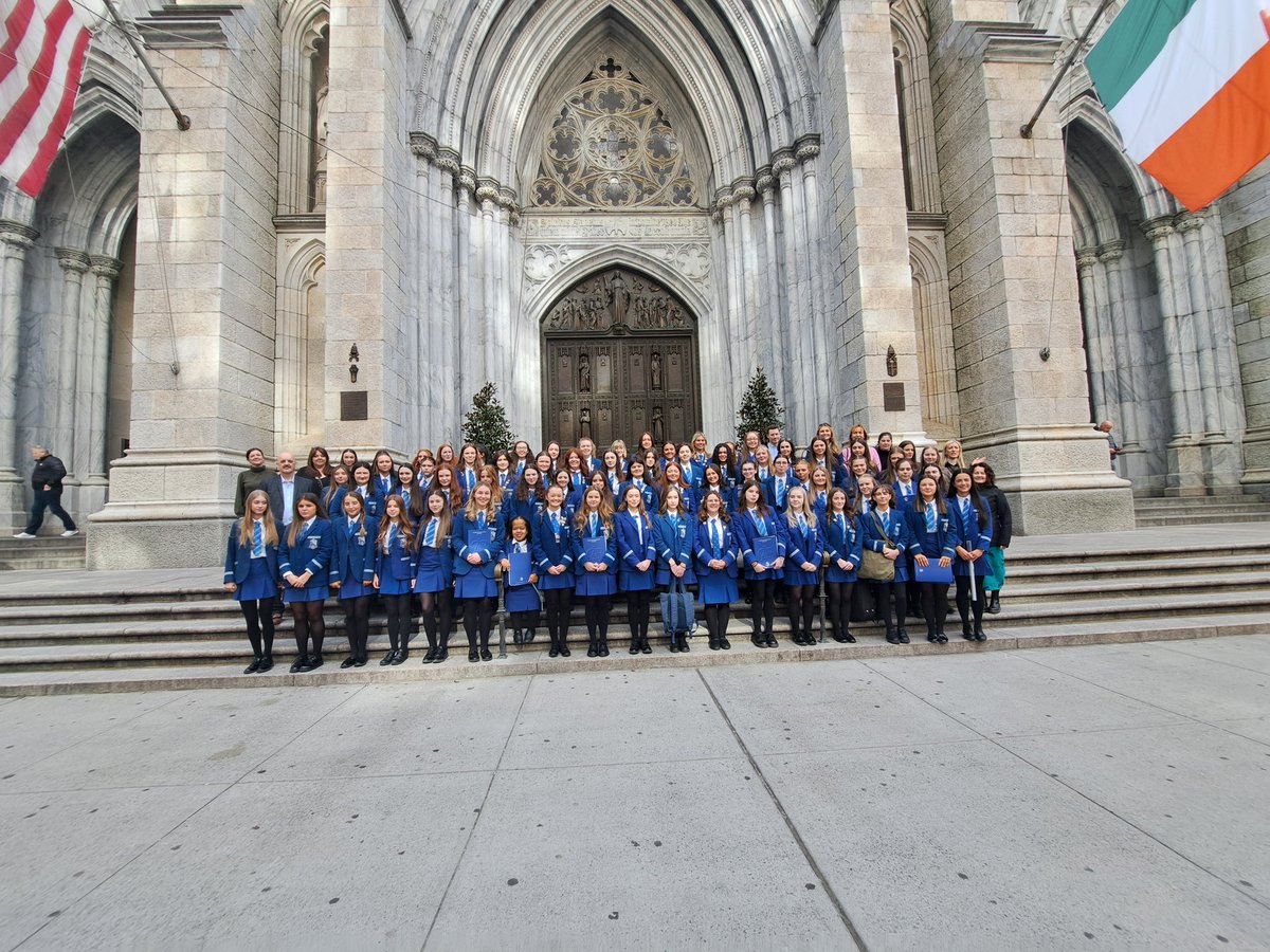 mrsmboyle's tweet photo. St Patricks Weekend NYC with Assumption Grammar school Ballynahinch.  Girls walked in the parade, played in St Patricks Cathedral and performed concert in St Vincent Ferrers Church. Amazing. Unforgettable. https://t.co/U1Hsuikin0