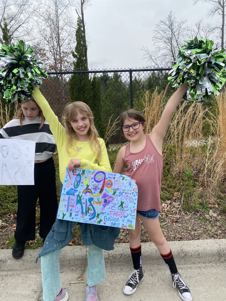 Ms. Frandock tweet media