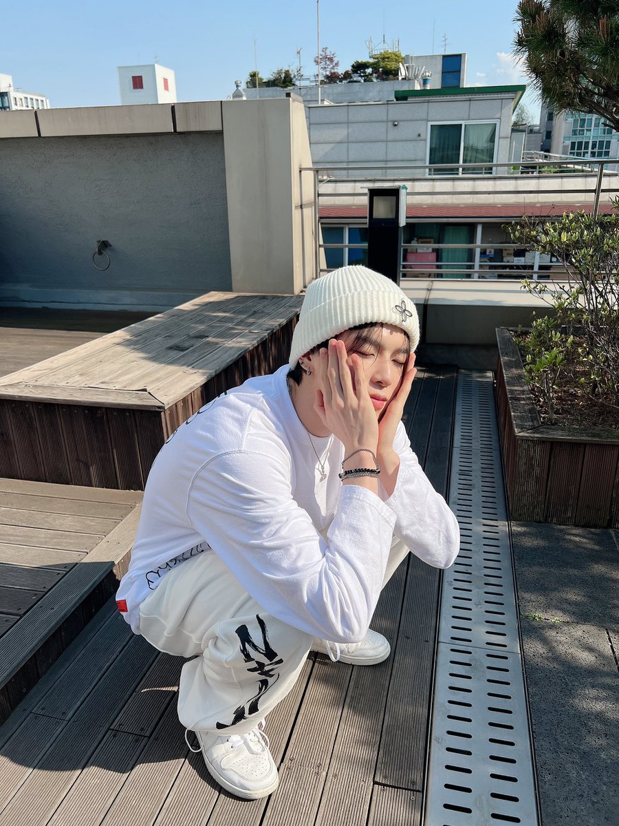 ﹒۫ ⟢˳　͘m𝚒　*𝕣a⃨e　· tweet media