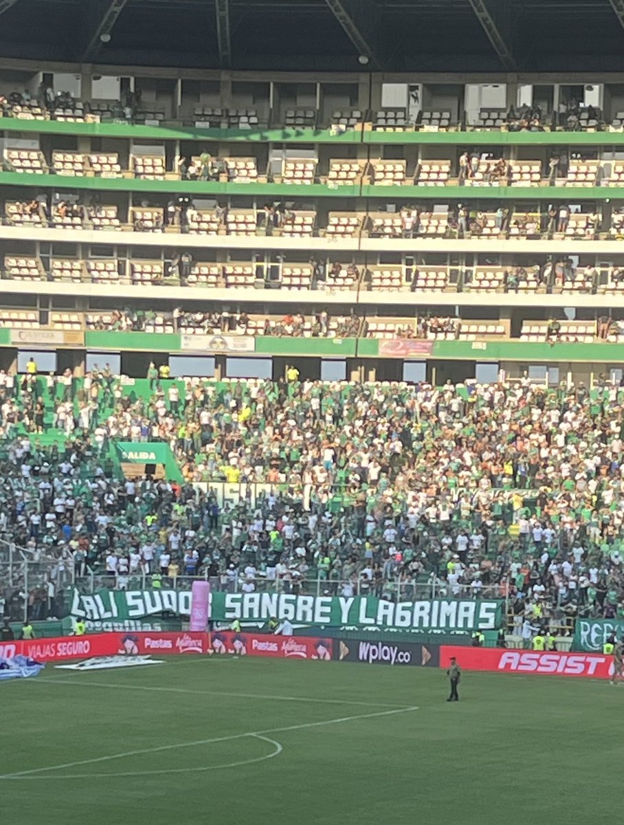 JennyferMunoz's tweet photo. Lo que significa ser hincha del Cali : https://t.co/EcdAN6WOwt