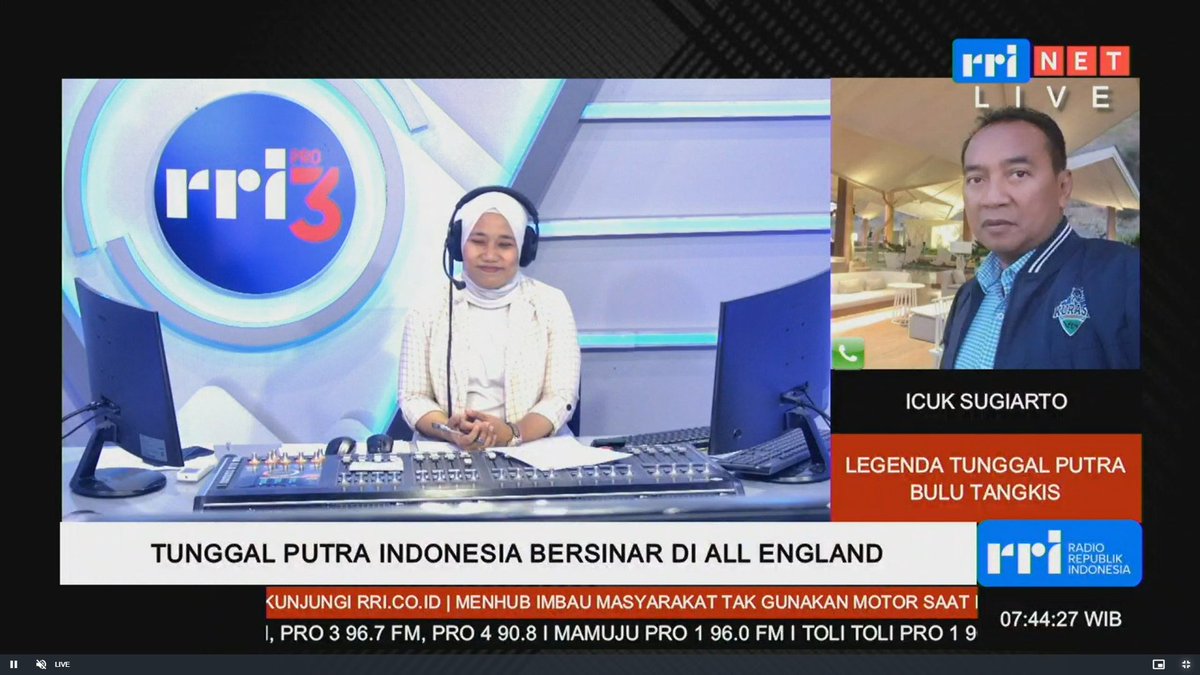 RRIPrograma3's tweet photo. #live
Saat ini sdg berlangsung dialog dengan topik Tunggal Putra Indonesia Bersinar di All England bersama Icuk Sugiarto - Legenda Tunggal Putra Bulu Tangkis Indonesia yg dipandu oleh Puspita Ayu.
Selengkapnya dengarkan di 88,8FM & RRI Digital.
#IMPagi https://t.co/s4gr8HTdZh