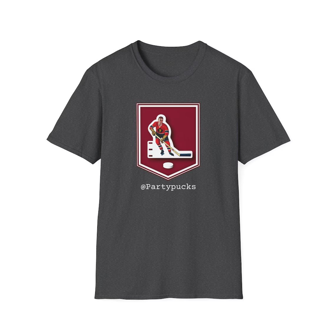 PartyPucks's tweet photo. @PartyPucks  branded T-Shirts are a must for every vintage #tablehockey fan. https://t.co/5yXVxomHo1 via @Etsy https://t.co/JKgOHkAeAw