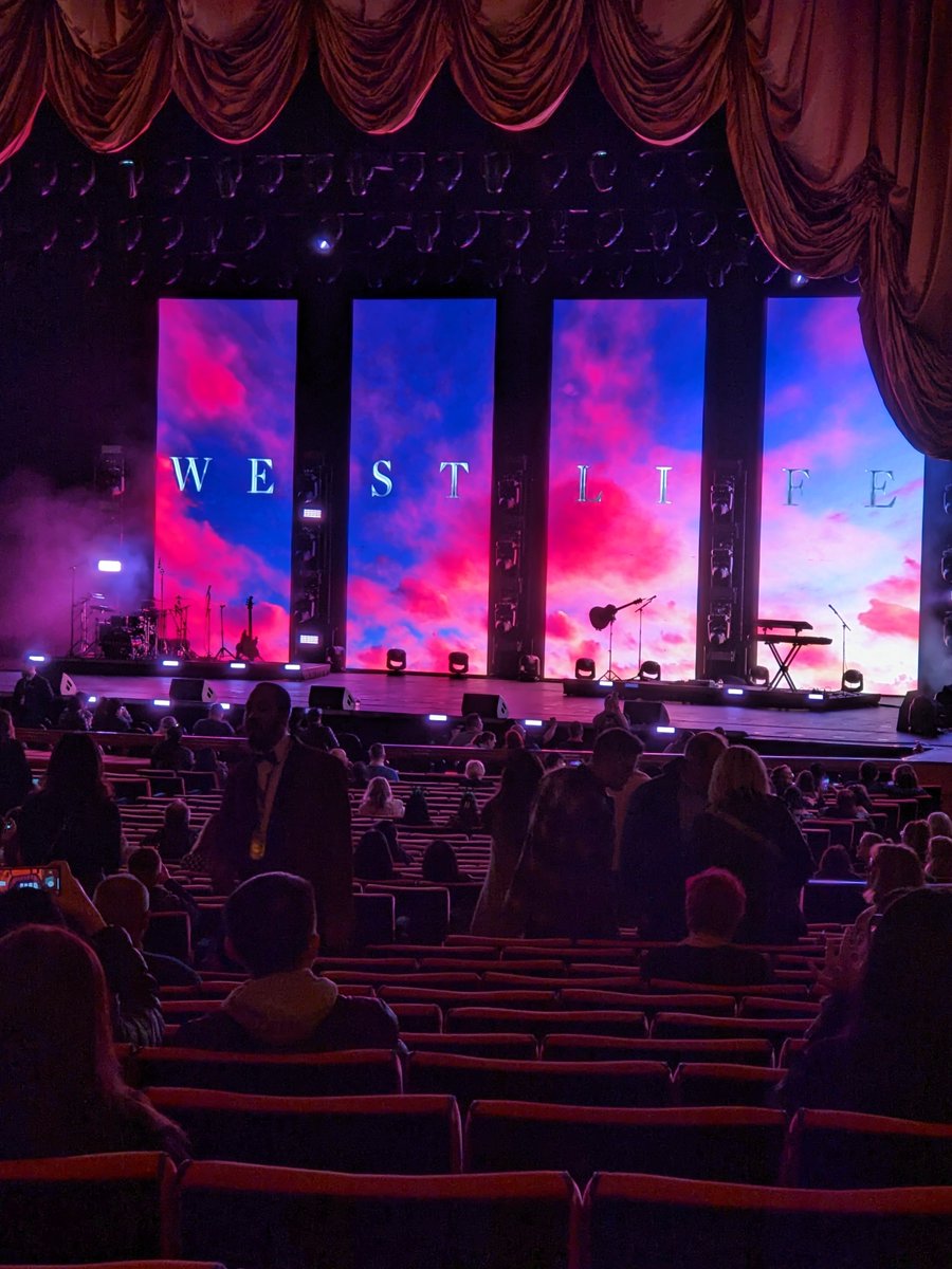 DianaSiciliano's tweet photo. 3.16.2024- Seeing @westlifemusic in concert was an experience I had waited 20+ years for. I had a great time at the show.   #Westlife #RadioCity #NewYork #FlyingWithoutWings #ThankYouWestlifeFromANewYorker https://t.co/hL4XkyBPCN