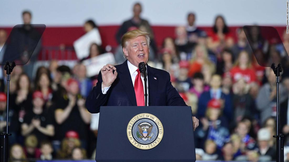 USMiniTru's tweet photo. 🚨🚨BREAKING: Donald Trump warns that there will be "Updog" if he loses the presidential election in November, @NBCNews reports. https://t.co/uAX08OSPHY