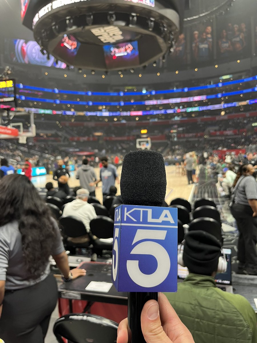 I’m back in the building for Clippers-Hawks … and friends, they’ve given me a mic again. Looking forward to chiming in on tonight’s KTLA broadcast.