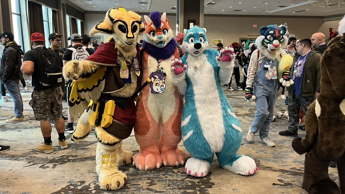 VectorVibes_'s tweet image. Lovely suits!

@vinderex @OtterlyAerix @SyncOtter