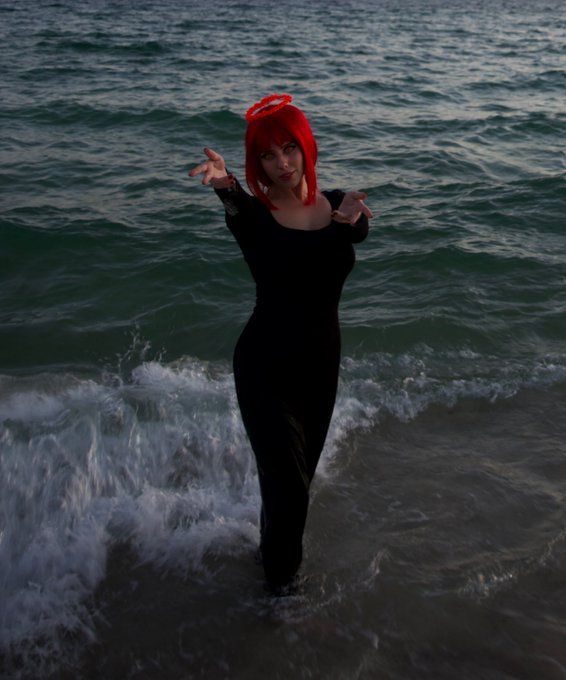 Makima is inviting you to PLEDGE to our FRANKENBABES KICKSTARTER. It&rsquo;s spooky girl solidarity https://t<a href="/tag/starwars"class="tags"><span>#starwars</span></a><a href="/tag/shinhati"class="tags"><span>#shinhati</span></a>