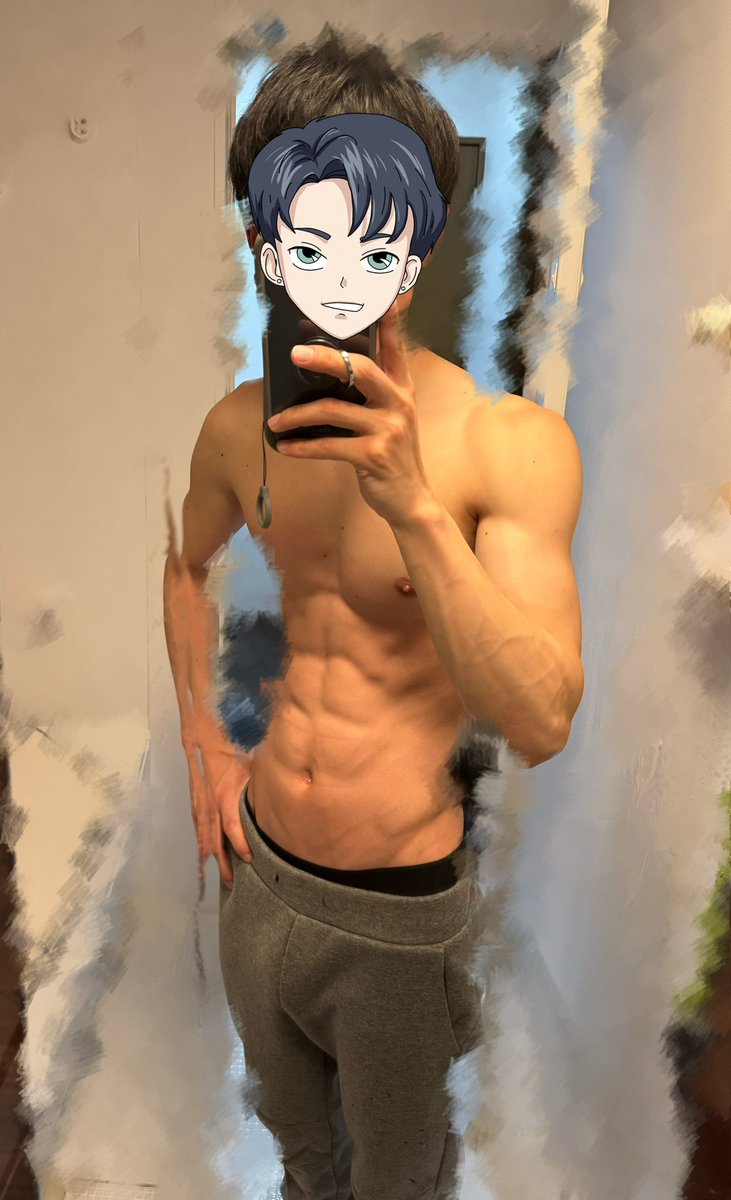 mono_Quro's tweet photo. いつしかTikTokか何かで見た
メガネ掛けたの可愛い感じの男の子が脱いだらすごいみたいの見ていいなって思ってたけど近づけたかな
#筋トレ男子 https://t.co/WChIpMMpXE