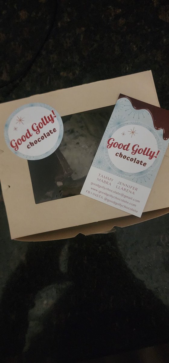 lkellydance's tweet photo. Y'ALL!  This place is DELISH!  🍫 They're located in Red Oak and have the cutest atmosphere and amazing chocolate! https://t.co/ref1B4f18Y