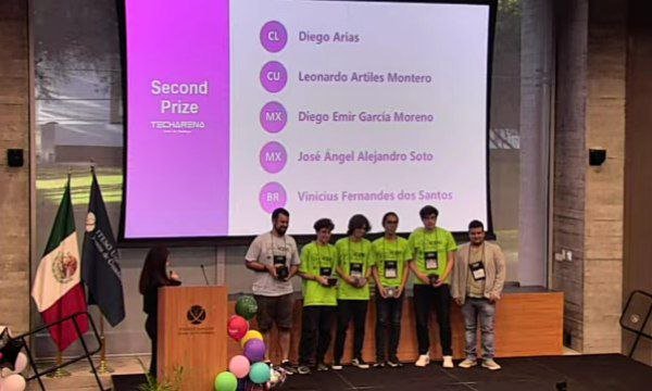 🇨🇺🎊Debido a su desempeño en el concurso de Huawei: Tech Arena 2024 LAC Challenge, se reconoció a Leonardo Artiles Moreno, del equipo UH Top de la <a href="/UdeLaHabana/">Universidad de La Habana</a> fue reconocido por Huawei en el
campeonato de #ProgramadoresdeAmerica2024 en la Universidad de Guadalajara, México.