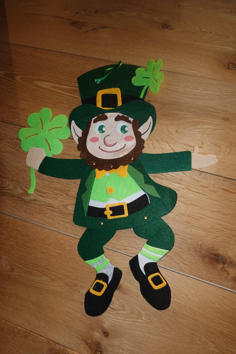 “May the lilt of Irish laughter lighten every load.” Happy St. Patrick’s Day from this lucky #KansasCity leprechaun! @sheldon_spock1 #StPaddysDay #StPatricksDay #StPatricksDay2024 #StPatricksDayCelebration #luckyleprechaun #Tavernonna #IrishBlessing #kissmeimirish 🍀🇮🇪☘️🌈💚