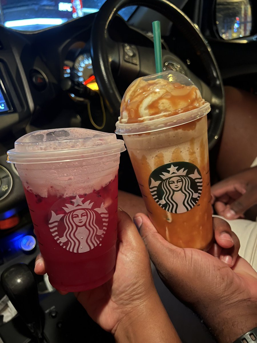 ahbaijabbabai's tweet image. Her - yuh hungry 
Me - not really. Are u ? 
Her - I feeling for ……………

A few moments later 

#randomthings 
#impromptudatenight