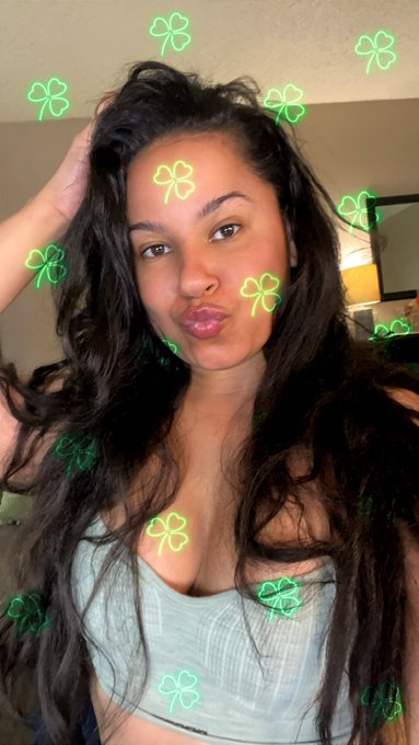 New Drops on my only🪭s  https://t.co/Qr0ijw0dSU https://t.co/kgwnR6RH6P<a href="/tag/90dayfiance"class="tags"><span>#90dayfiance</span></a><a href="/tag/90dayfiancehappilyeverafter"class="tags"><span>#90dayfiancehappilyeverafter</span></a>