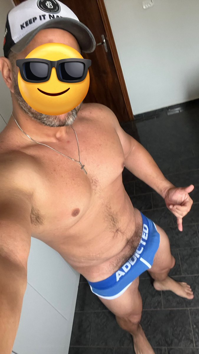 Putão no tesão aki #bareback #bare #bb #bbk #bbbh #BarebackBreeding #NoCondom #semcapa #nopelo #leitedentro #leitada #leiteiro #fetiche #bulge #porranocu #incesto #perv #piss #putaria #pegação #dp #sebo #smegma #mijo #suruba #banheirao #gloryhole #cockring #anelpeniano #semcueca