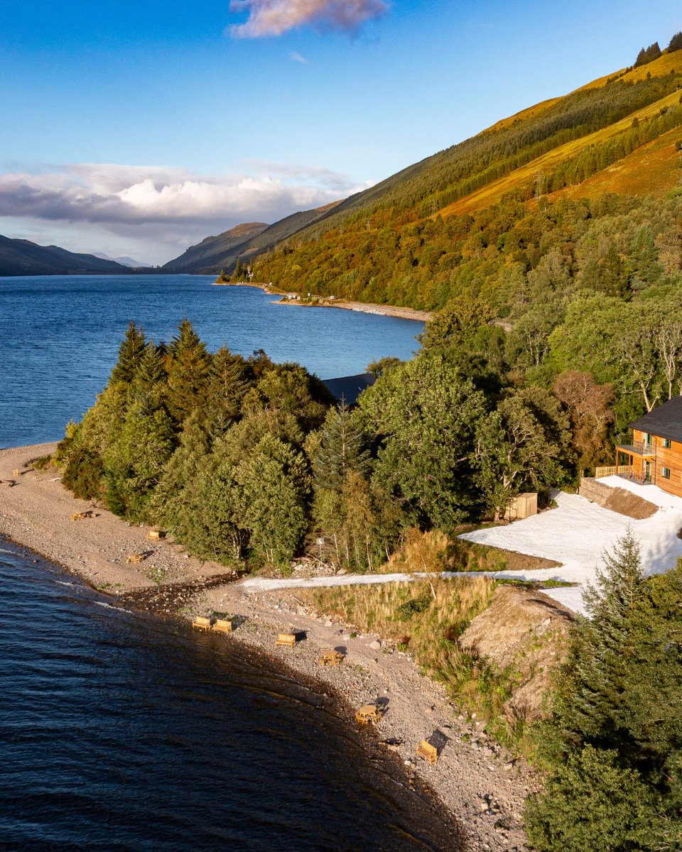 Monday morning would feel so much better if we were standing admiring this view across Loch Lochy after a blissful night's sleep at Black Sheep Cabins. Where would you rather be today? dogfriendlydestinations.com/listings/black…