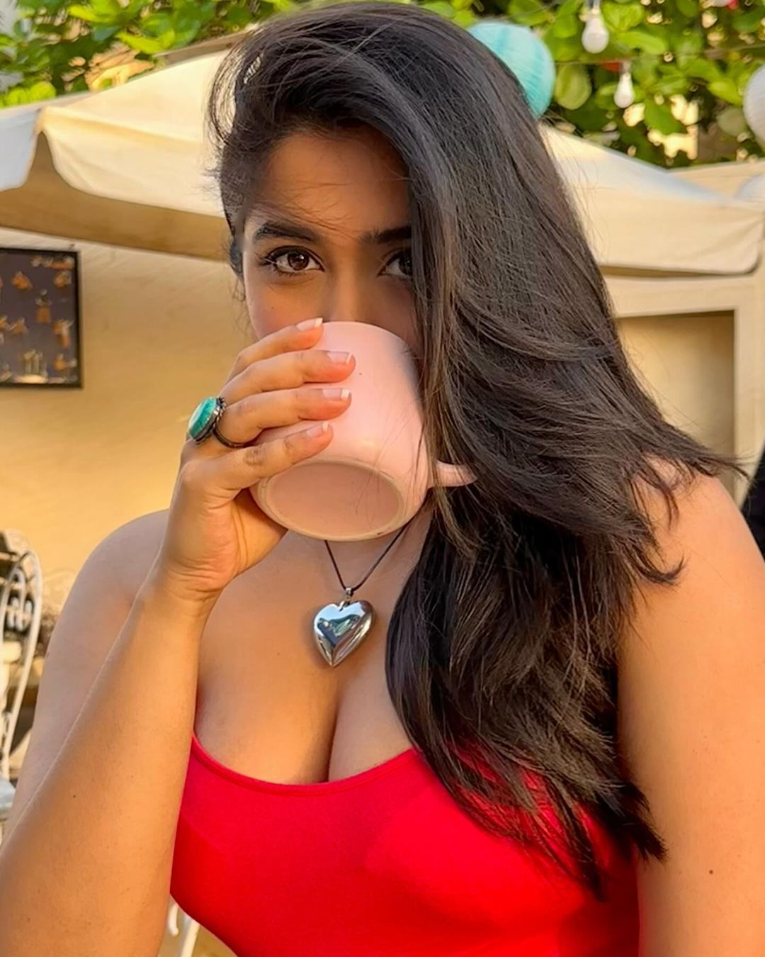 GI70l4AbEAAk86e?format=jpg&name=large