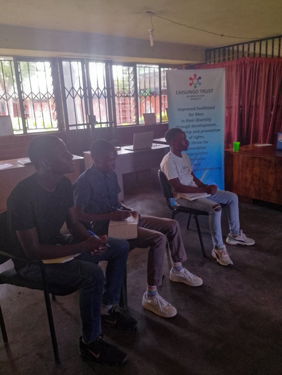 ChisungoTrust's tweet photo. #StrengthIsInYouCampaign training in partnership with @PSHZim. The training was to capacitate and empower community facilitators who works within Men's communities. #SimbaRiriMauri #AmandlaAkuwe @PSHZim @SwedeninZW @MoHCCZim @PangaeaZimbabwe @naczim @_ARASAcomms https://t.co/hKXxXYLSuY